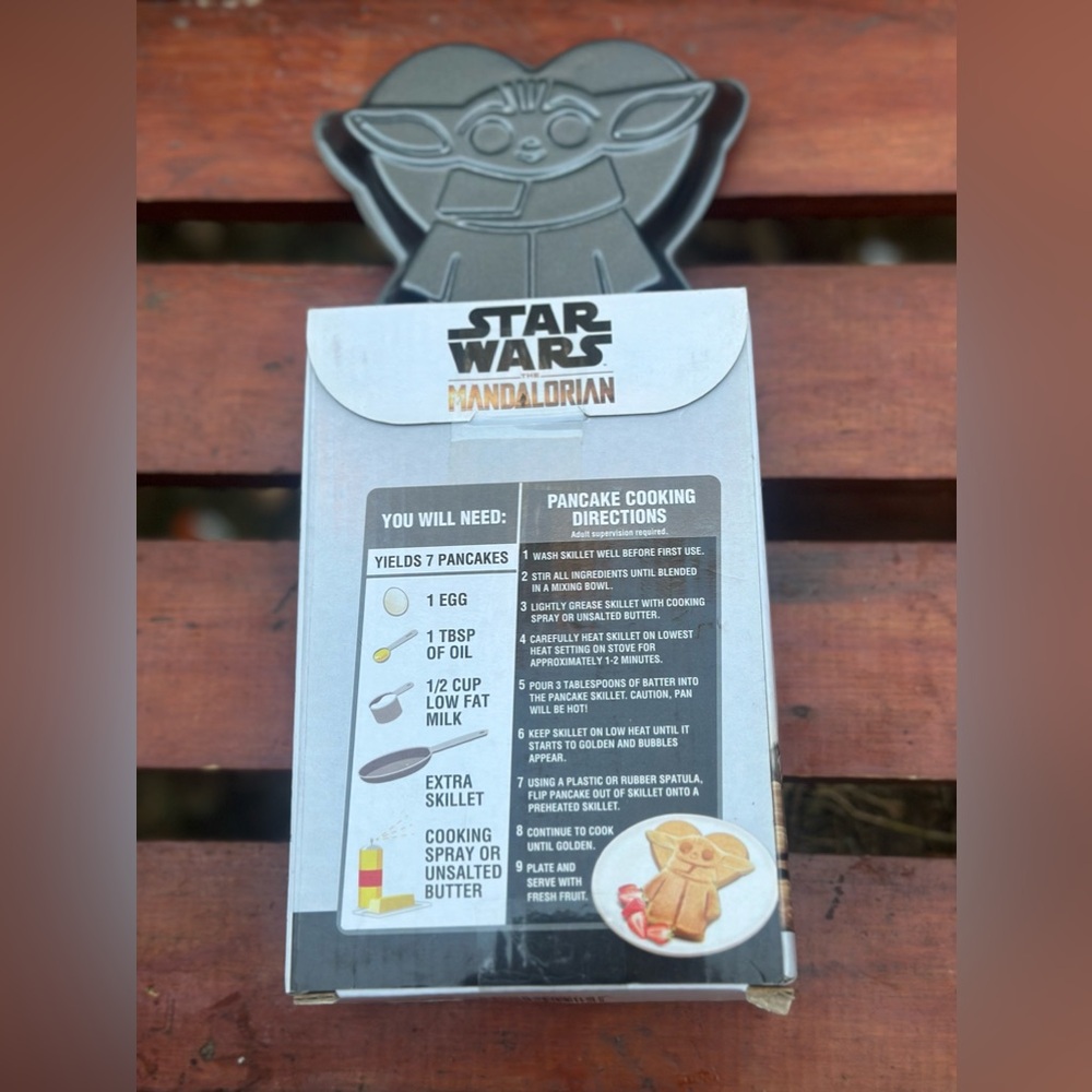 SOLD- Star Wars The Mandalorian Pancake Kit Includes Pancake Mix - Picture 6 of 9